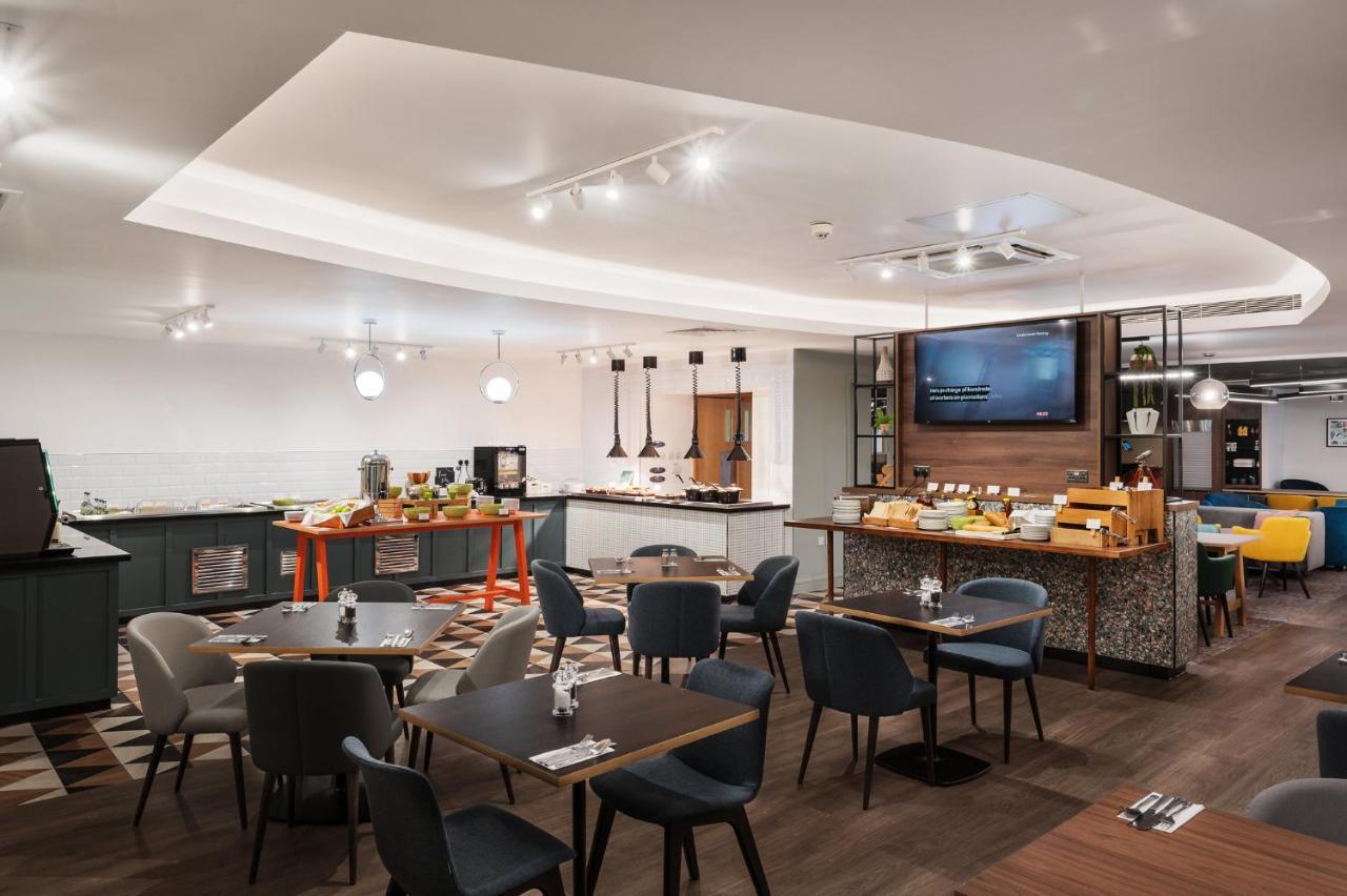 Holiday Inn Rochester-Chatham By Ihg Bagian luar foto