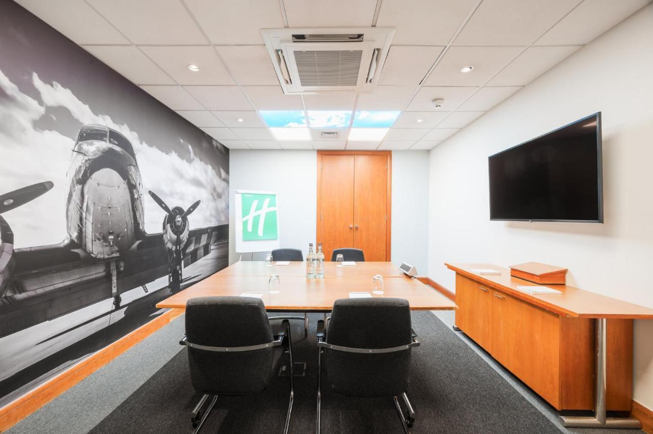 Holiday Inn Rochester-Chatham By Ihg Bagian luar foto